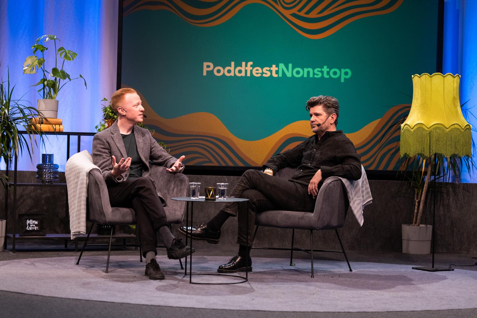 Johan Reunanen at Poddfest Nonstop with Gustaf Skarsgård